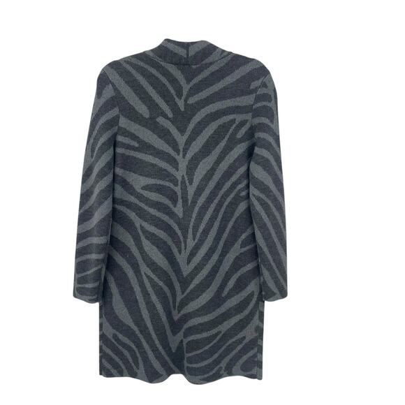 J. McLaughlin Snap Button Up Long Cardigan Sweater Gray Zebra Print Small AS IS - Picture 5 of 7